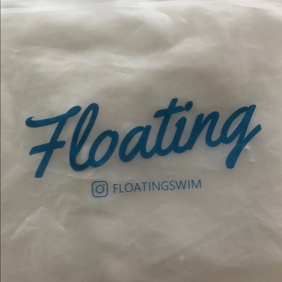 Bikini NEW - Picture 7 of 7